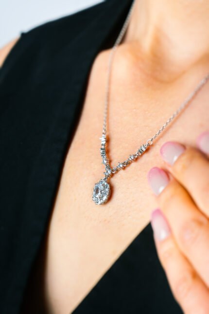Damla Baget Model Zirkon Taşlı Kadın Kolye - Görsel 2