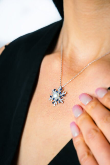 Boncuklu Taş Kar Tanesi Model Kadın Kolye - Görsel 2